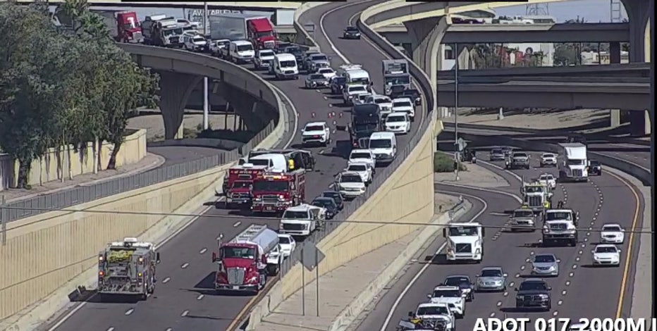 Woman killed, children hurt in rollover crash near I-10/I-17 Stack